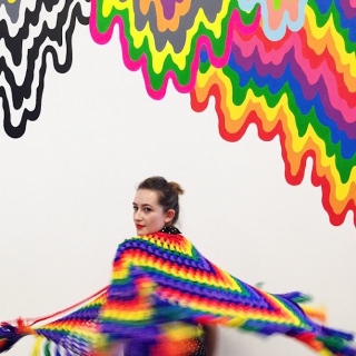 Illustration for article titled Facebook Is Using Famous Instagrammers To Show Off Its New Office